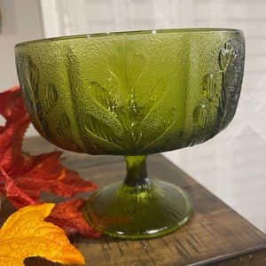 ✨✨ Vintage Beautiful Green FTD Leaf Design Glass ✨✨